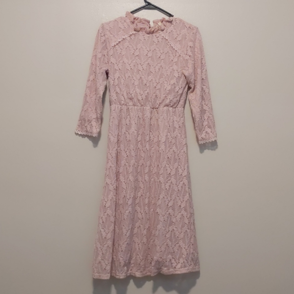 Blush Modest Lace Dress. Size Small